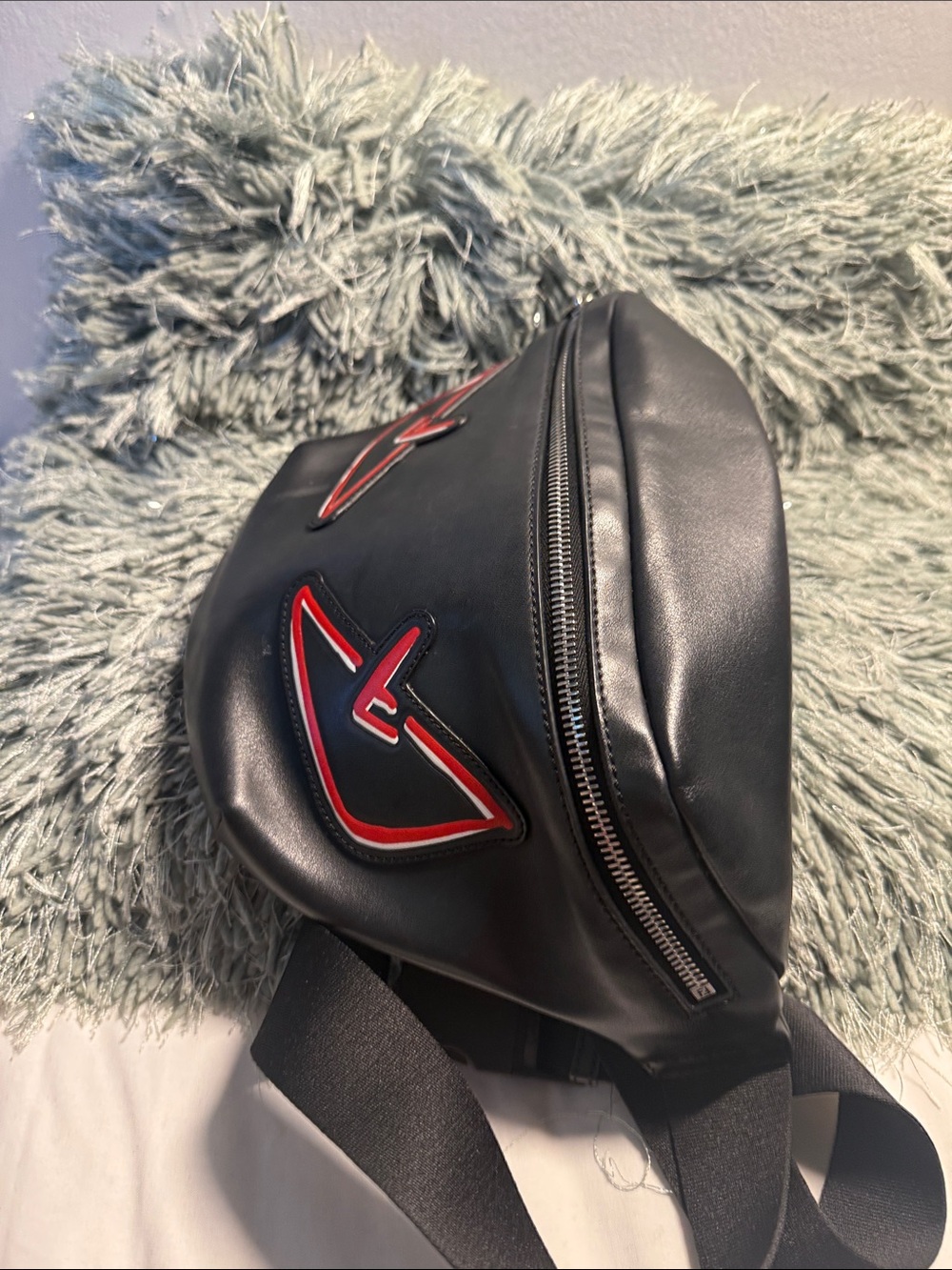 Fendi Black Leather Men’s Belt Bag with Red Eye Motif - Picture 4 of 7